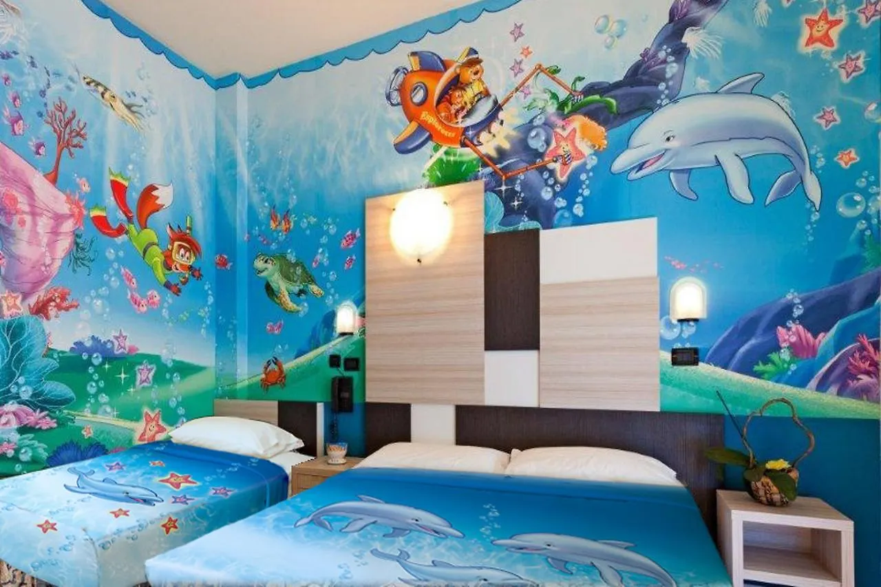 Hotel Krone Лидо-ди-Классе 3*,