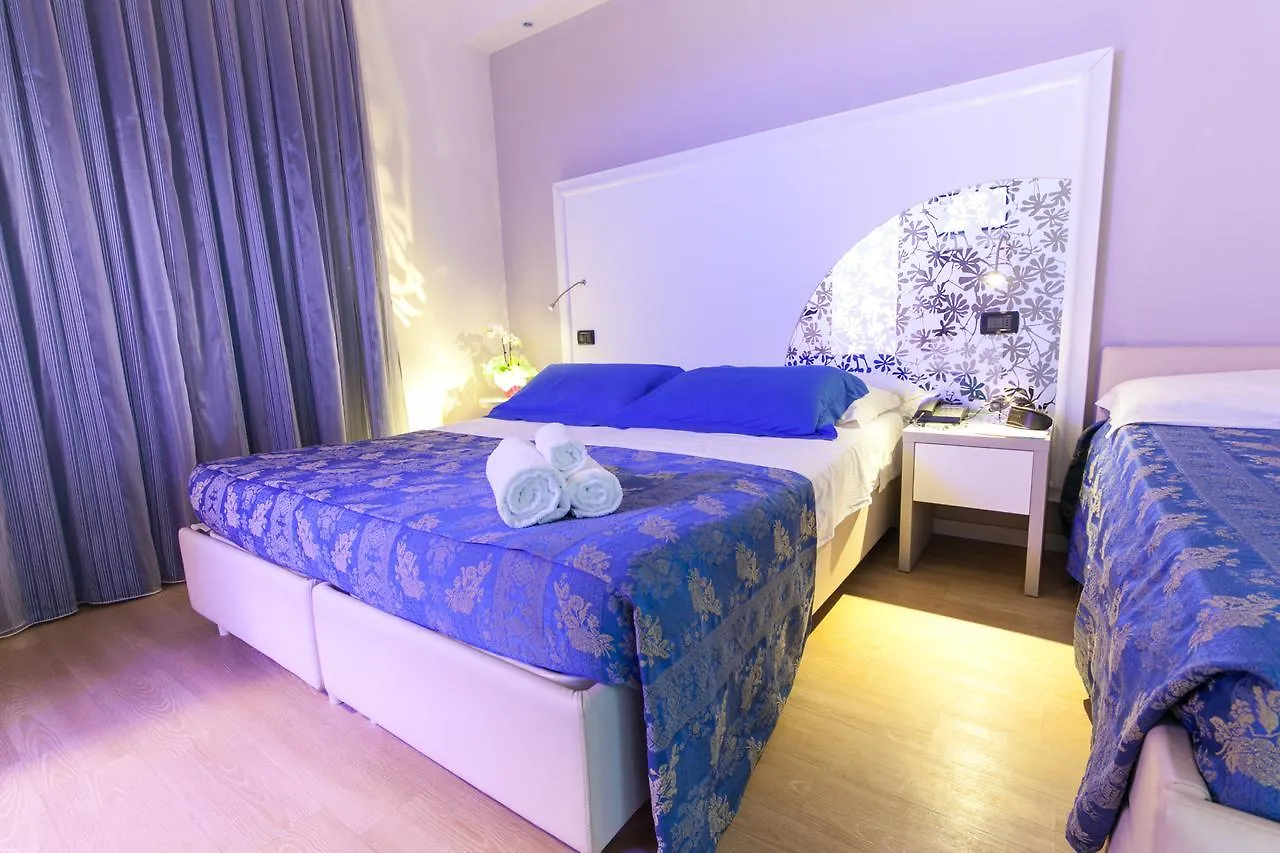Hotel Krone Лидо-ди-Классе
