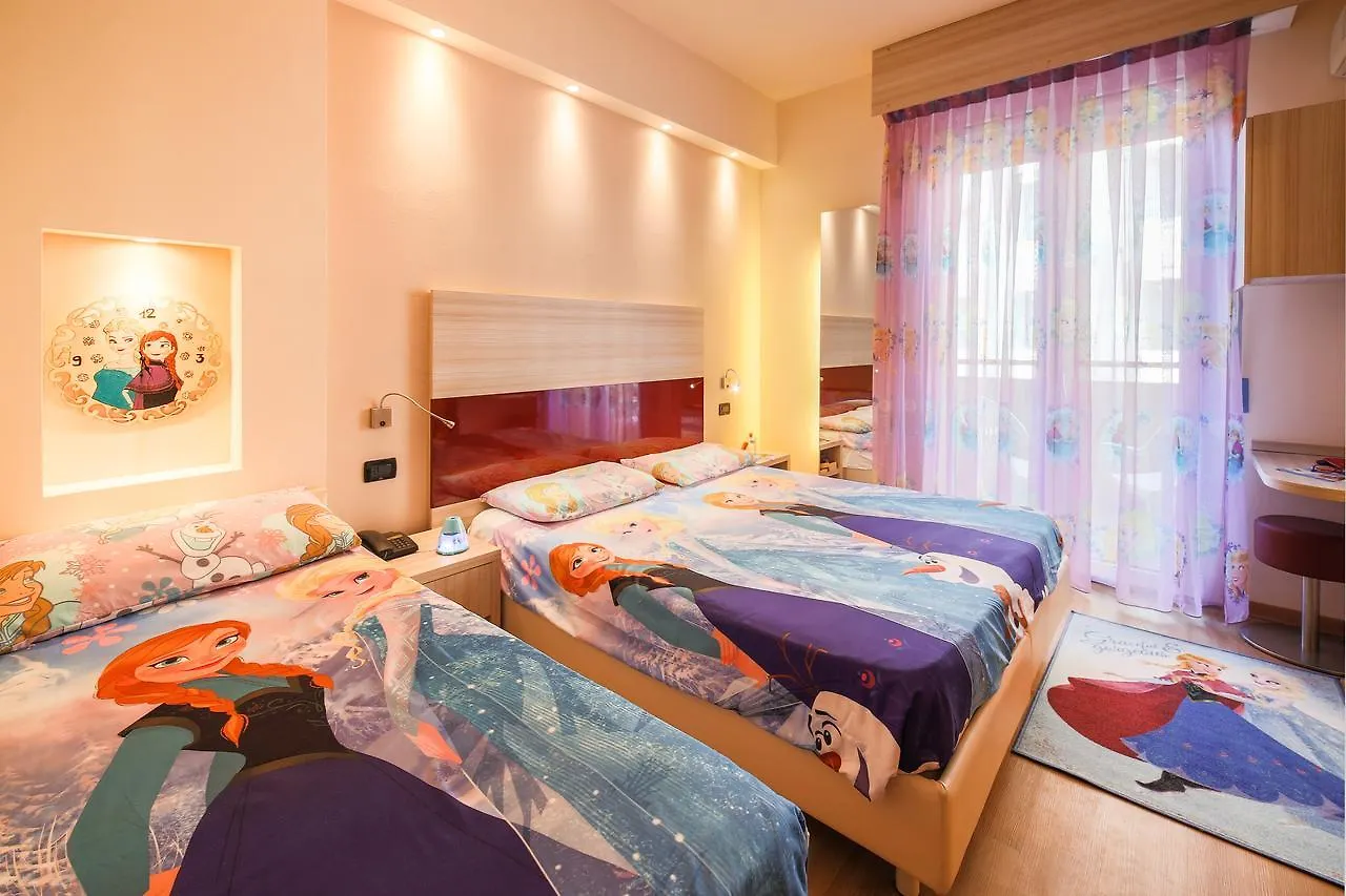 Hotel Krone Лидо-ди-Классе 3*,